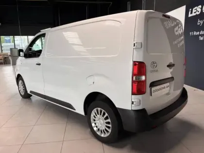Photo 6 Toyota Proace  Medium 2.0 D-4D 140 Dynamic MC23 (17499?ht)