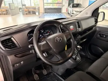 Photo 12 Toyota Proace  Medium 2.0 D-4D 140 Dynamic MC23 (17499?ht)