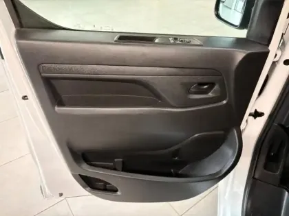 Photo 10 Toyota Proace  Medium 2.0 D-4D 140 Dynamic MC23 (17499?ht)