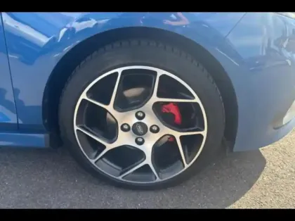 Photo 13 Ford Fiesta  1.5 EcoBoost 200ch ST 5p
