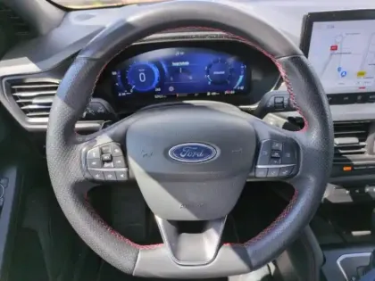 Photo 10 Ford Focus  SW 1.0 EcoBoost mHEV 155ch ST-Line X