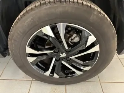 Photo 6 Peugeot 2008  1.2 PureTech 130ch S&S Allure