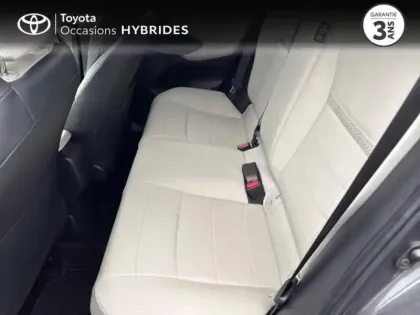 Photo 11 Toyota Yaris  116h Iconic 5p