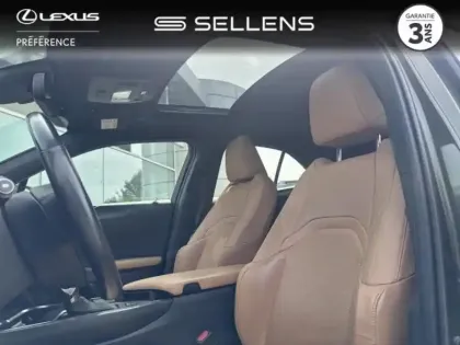 Photo 10 Lexus UX  250h Le 2WD