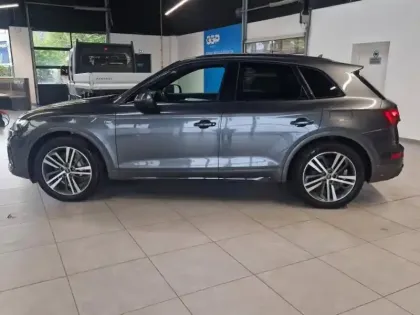 Photo 7 Audi Q5  55 TFSI e 367ch S line quattro S tronic 7
