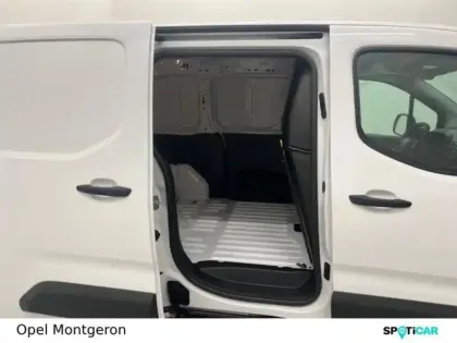Photo 6 Opel Combo  Cargo M 650kg BlueHDi 100ch S&S Pack Premium Connect