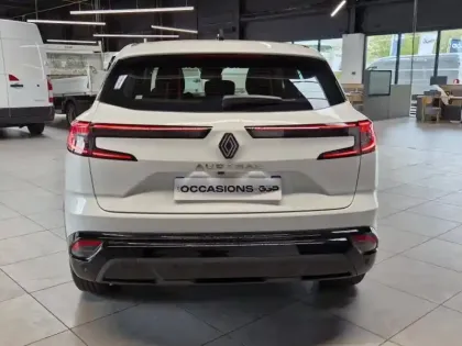 Photo 5 Renault Austral  1.2 TCe mild hybrid advanced 130ch Evolution - 23