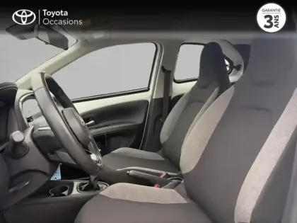 Photo 10 Toyota Aygo  X 1.0 VVT-i 72ch Dynamic