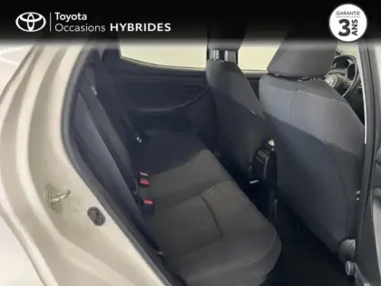 Photo 6 Toyota Yaris  116h Dynamic Business 5p + Programme Beyond Zero Academy MY22