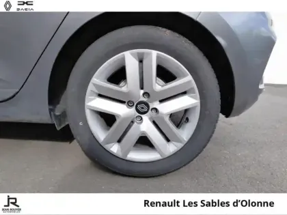 Photo 7 Renault Clio  1.6 E-Tech 145ch full hybrid Evolution