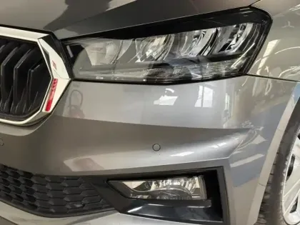 Photo 8 Skoda Fabia  1.0 TSI Evo2 95ch Limited Edition