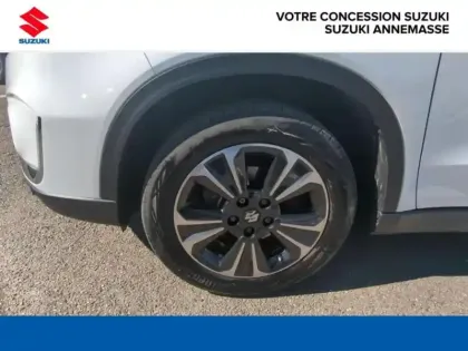 Photo 8 Suzuki Vitara  1.5 Dualjet Hybrid 115ch Style Auto Allgrip