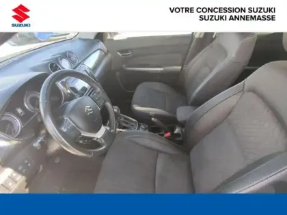 Photo 10 Suzuki Vitara  1.5 Dualjet Hybrid 115ch Style Auto Allgrip