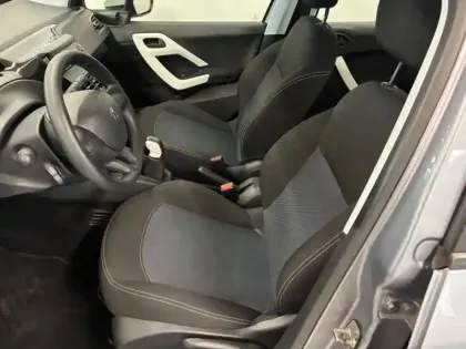 Photo 8 Peugeot 208  1.2 PureTech 68ch E6.c Like 5p
