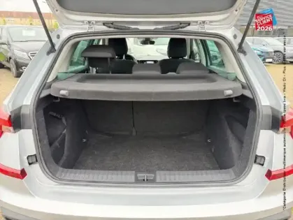Photo 28 Skoda Kamiq  1.0 TSI Evo 2 116ch Selection Camera CarPlay