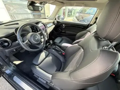 Photo 7 Mini Mini  Cooper 136ch Edition Premium Plus BVA7