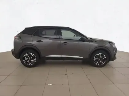 Photo 29 Peugeot 2008  PureTech 130 S&S BVM6
