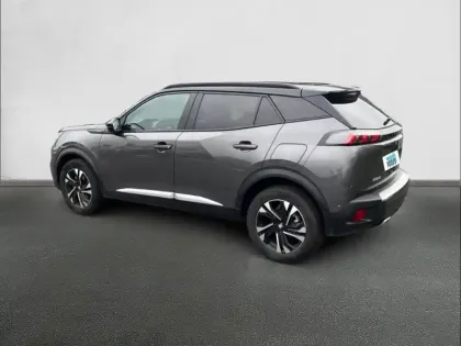 Photo 6 Peugeot 2008  PureTech 130 S&S BVM6