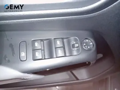 Photo 14 Citroën C5 aircross  Hybride Rechargeable 225 e-EAT8