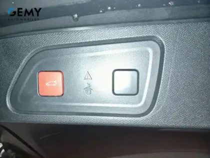Photo 11 Citroën C5 aircross  Hybride Rechargeable 225 e-EAT8