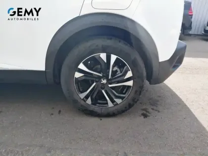 Photo 10 Peugeot 2008  PureTech 130 S&S EAT8
