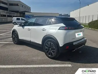 Photo 34 Peugeot 2008  PureTech 155 S&S EAT8