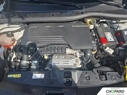 Photo 25 Peugeot 2008  PureTech 155 S&S EAT8