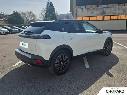 Photo 30 Peugeot 2008  PureTech 155 S&S EAT8