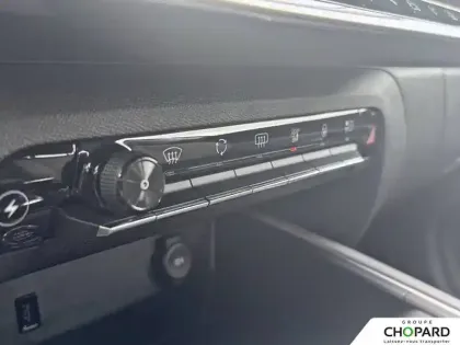 Photo 21 Citroën C5 aircross  Hybride Rechargeable 225 S&S e-EAT8