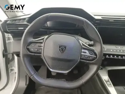Photo 12 Peugeot 308  SW PureTech 110ch S&S BVM6