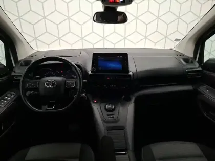 Photo 42 Toyota Proace  City Verso Medium 1.2L 130  VVT-i BVA8