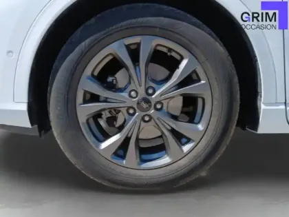 Photo 12 Ford Kuga  2.5 Duratec 190 ch FlexiFuel FHEV E85 Powershift