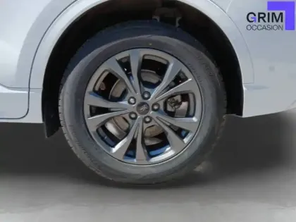 Photo 15 Ford Kuga  2.5 Duratec 190 ch FlexiFuel FHEV E85 Powershift