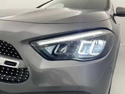Photo 32 Mercedes GLA  180 d 8G-DCT