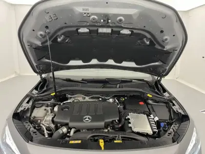 Photo 19 Mercedes GLA  180 d 8G-DCT