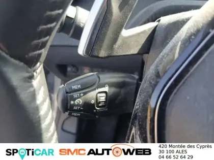 Photo 21 Peugeot 208  PureTech 100 S&S EAT8