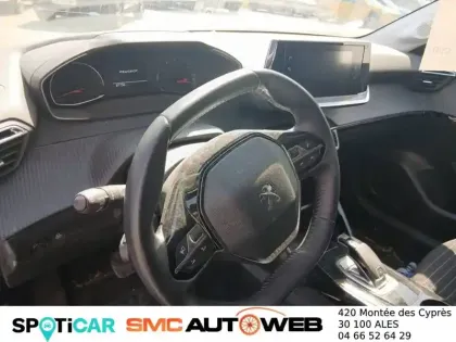 Photo 7 Peugeot 208  PureTech 100 S&S EAT8