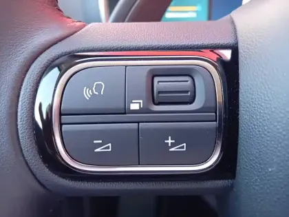 Photo 17 Citroën C5 aircross  Hybride Rechargeable 225 e-EAT8