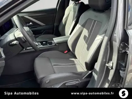Photo 11 Opel Astra  1.2 Turbo 130 ch BVM6