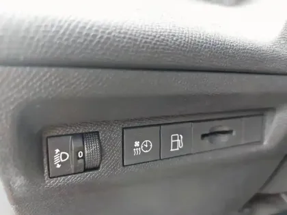 Photo 19 Peugeot 308  PHEV 180 e-EAT8