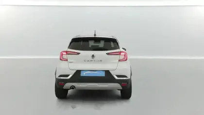 Photo 12 Renault Captur  TCe 140 - 21