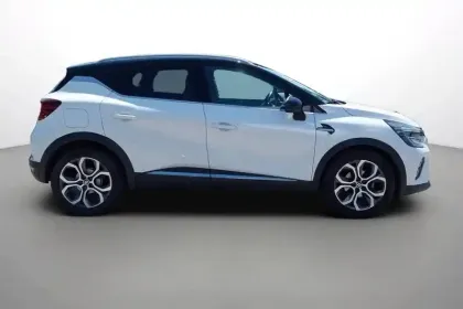 Photo 6 Renault Captur  TCe 140 - 21