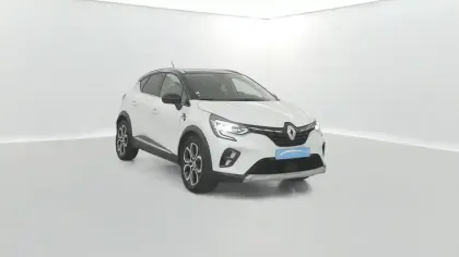 Photo 16 Renault Captur  TCe 140 - 21