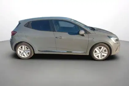 Photo 12 Renault Clio  E-Tech 140 - 21