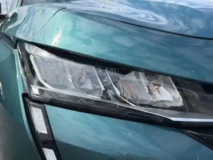 Photo 15 Peugeot 308  SW BlueHDi 130ch S&S EAT8
