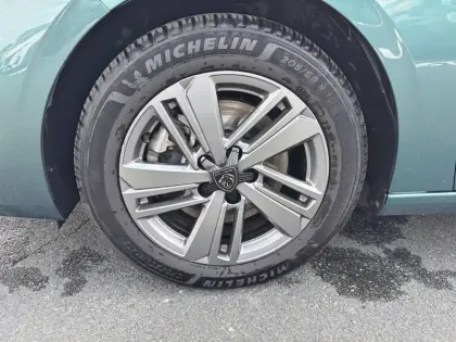 Photo 12 Peugeot 308  SW BlueHDi 130ch S&S EAT8