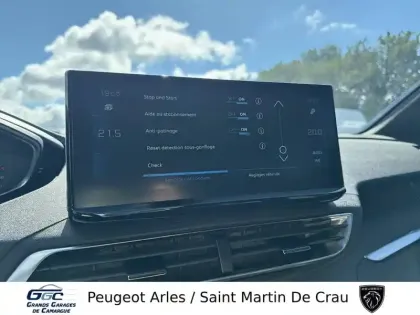 Photo 21 Peugeot 3008  Hybrid 136 e-DCS6