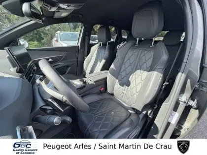 Photo 8 Peugeot 3008  Hybrid 136 e-DCS6