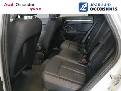 Photo 20 Audi Q3  35 TDI 150 ch S tronic 7