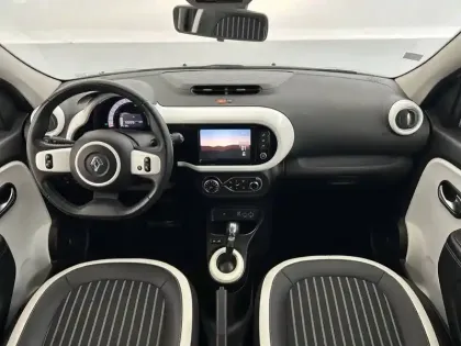 Photo 60 Renault Twingo  III Achat Intégral - 21